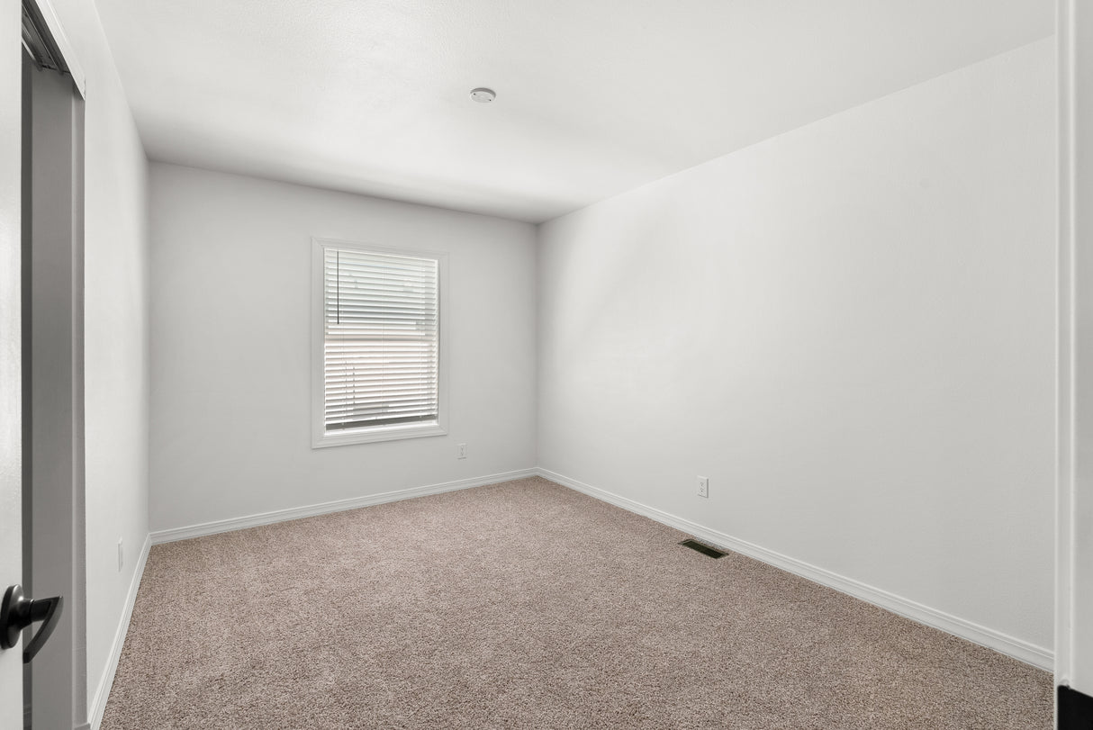 PACIFIC VEGAS 9 - 3BD X 2BA 1,512 SQFT